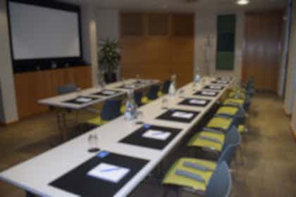 Full Conference Centre 7