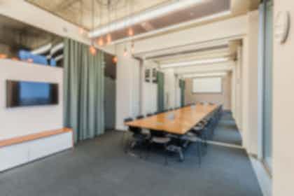 Large Meeting Room 2