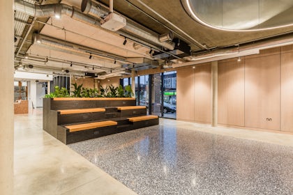 Ground Floor Lounge 4