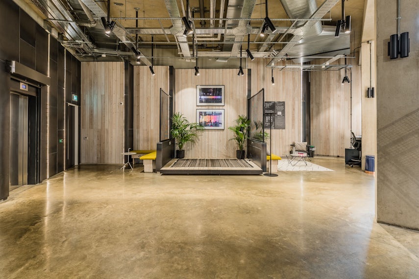 Ground Floor Lounge 3D tour