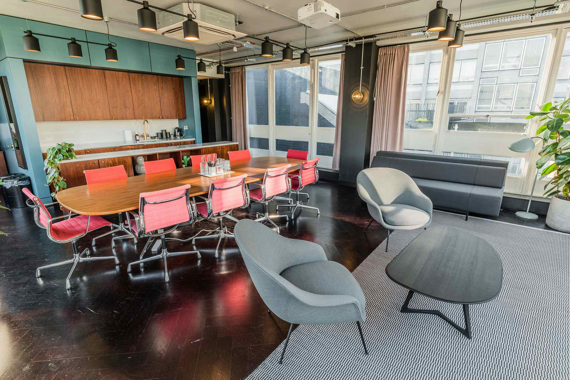 Apartment & Roof Terrace