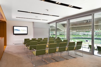 Corporate Box 50 2