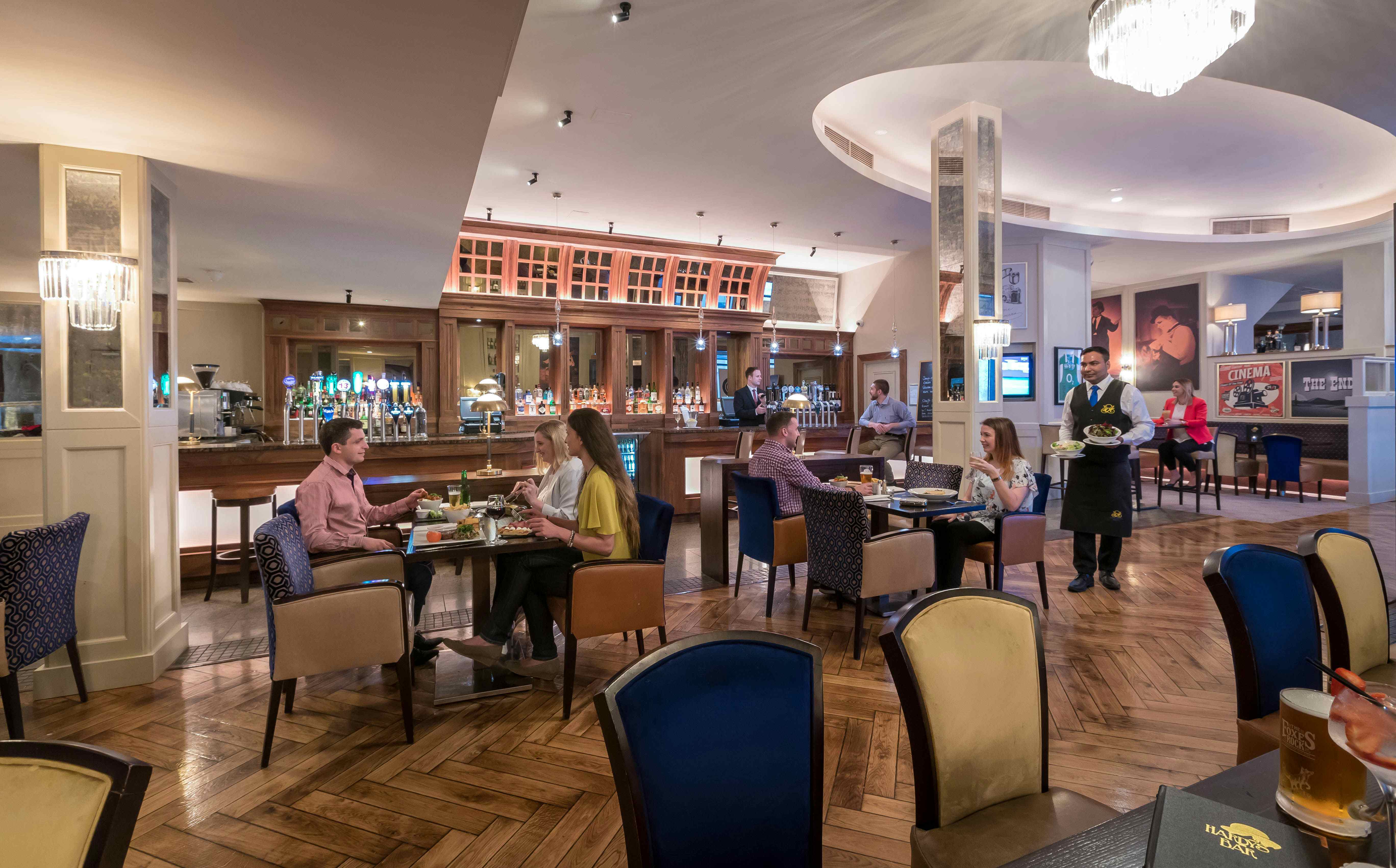 Hardy's Bar & Bistro 7