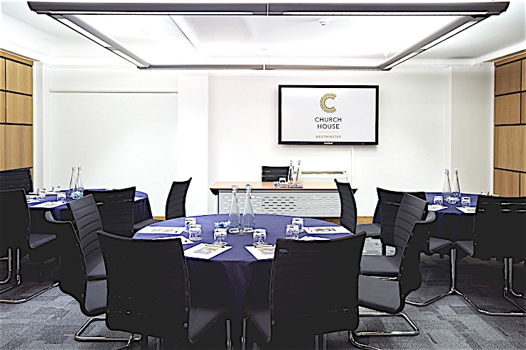 Ramsey Room **The Ramsey Room at the Church House in Westminster is a great option for London meeting room hire.
Located on the lower ground floor, our Ramsey Room is 40 square metres and is one of three smal