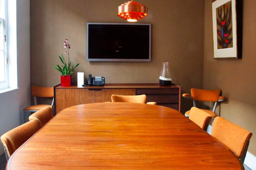 The Meeting Room 0