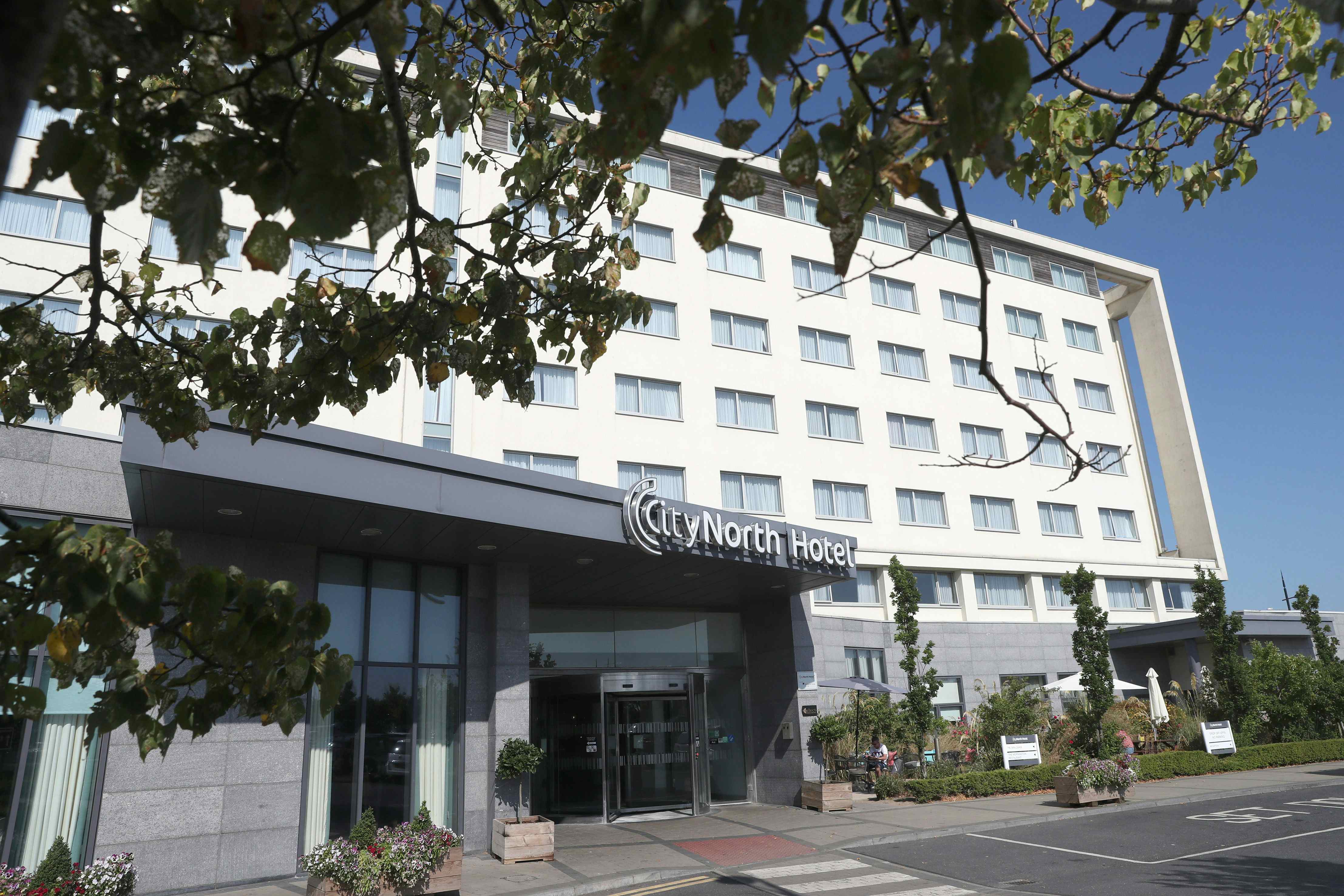 Somerville Suite 2 1