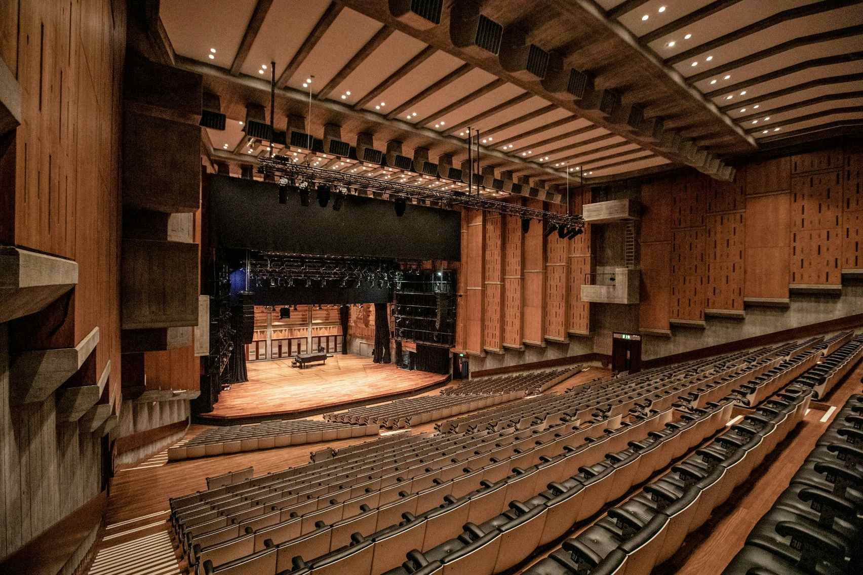 Book Queen Elizabeth Hall Auditorium At Southbank Centre A