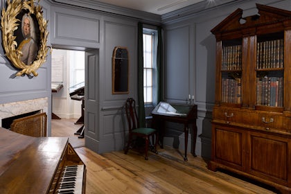 Handel House 4