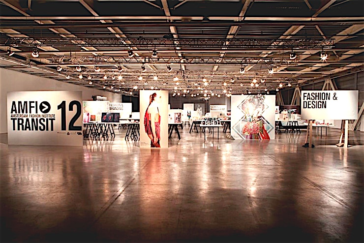 WFC Beursplaza Hall ** Beursplaza Hall in het World Fashion Centre is beschikbaar voor verhuur en perfect voor uw volgende productie of workshop.**
Het World Fashion Centre is een inspirerende omgeving en staat beke