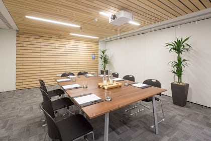 Cadwaladr Room 1