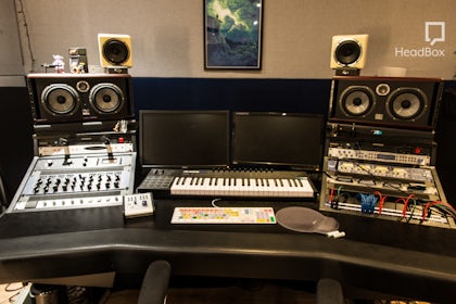 Studio 1 5