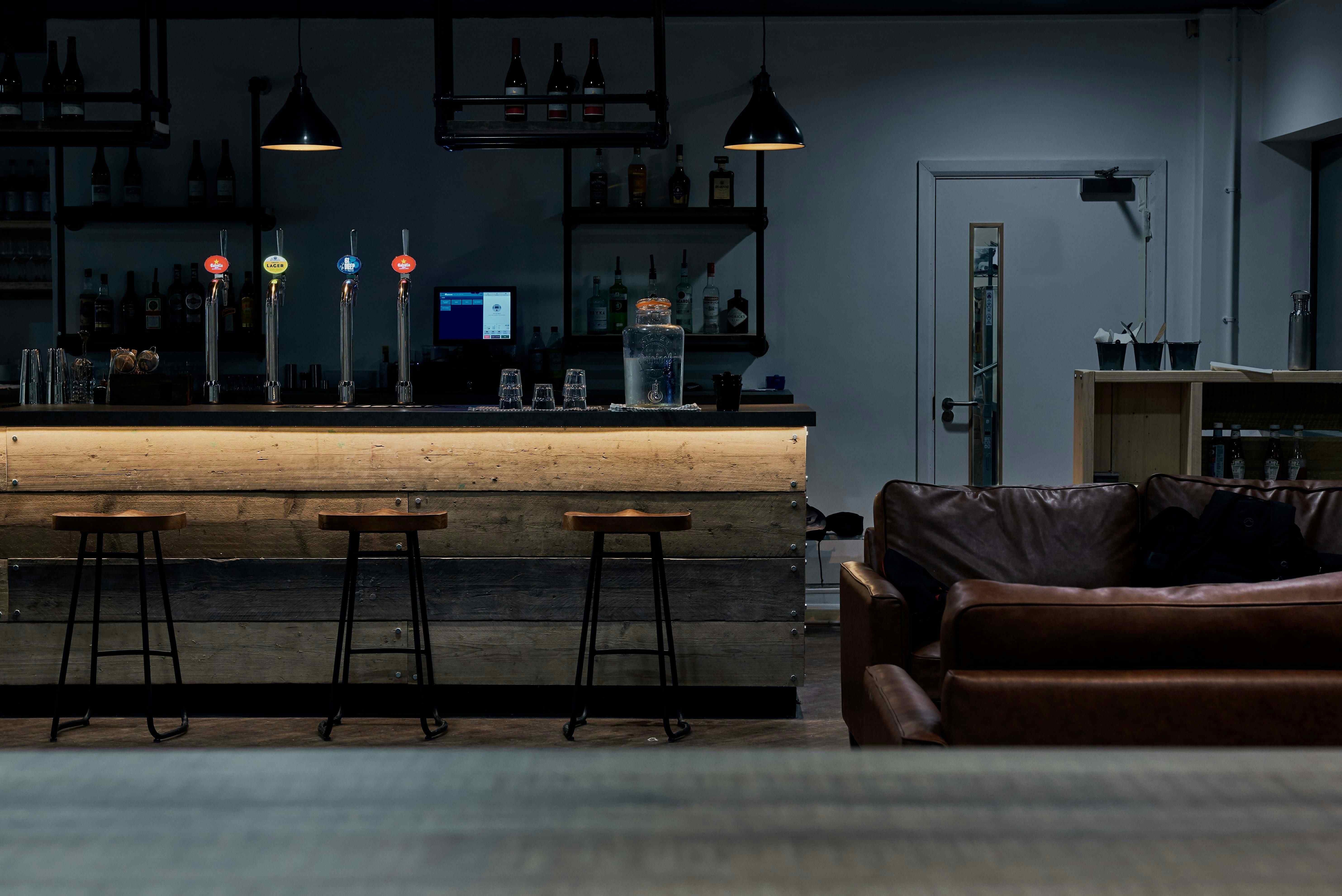 The View Bar & Restaurant 2