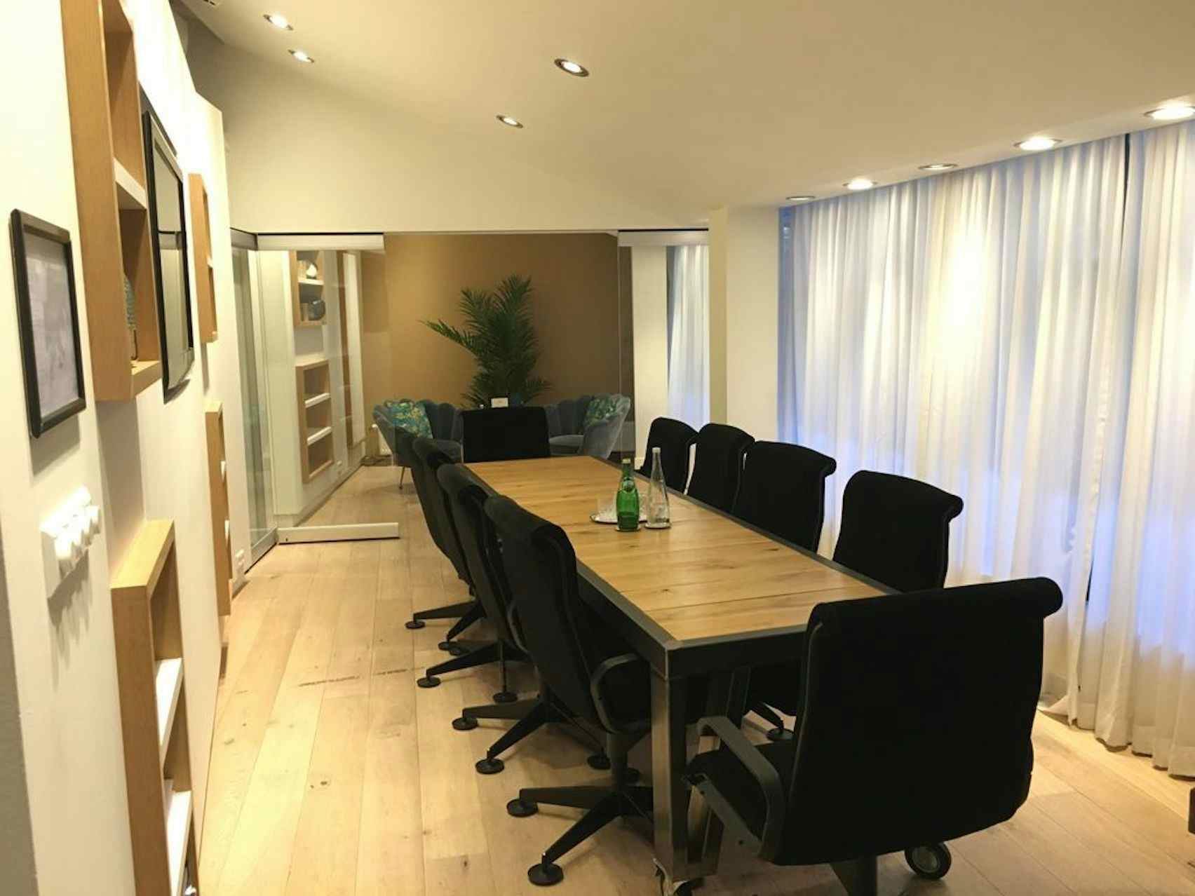 Belle Vue, Boardroom 1