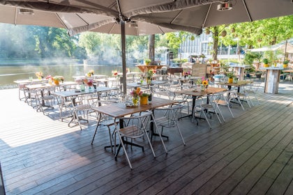 The Jetty Bar 6