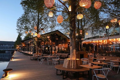 The Jetty Bar 7