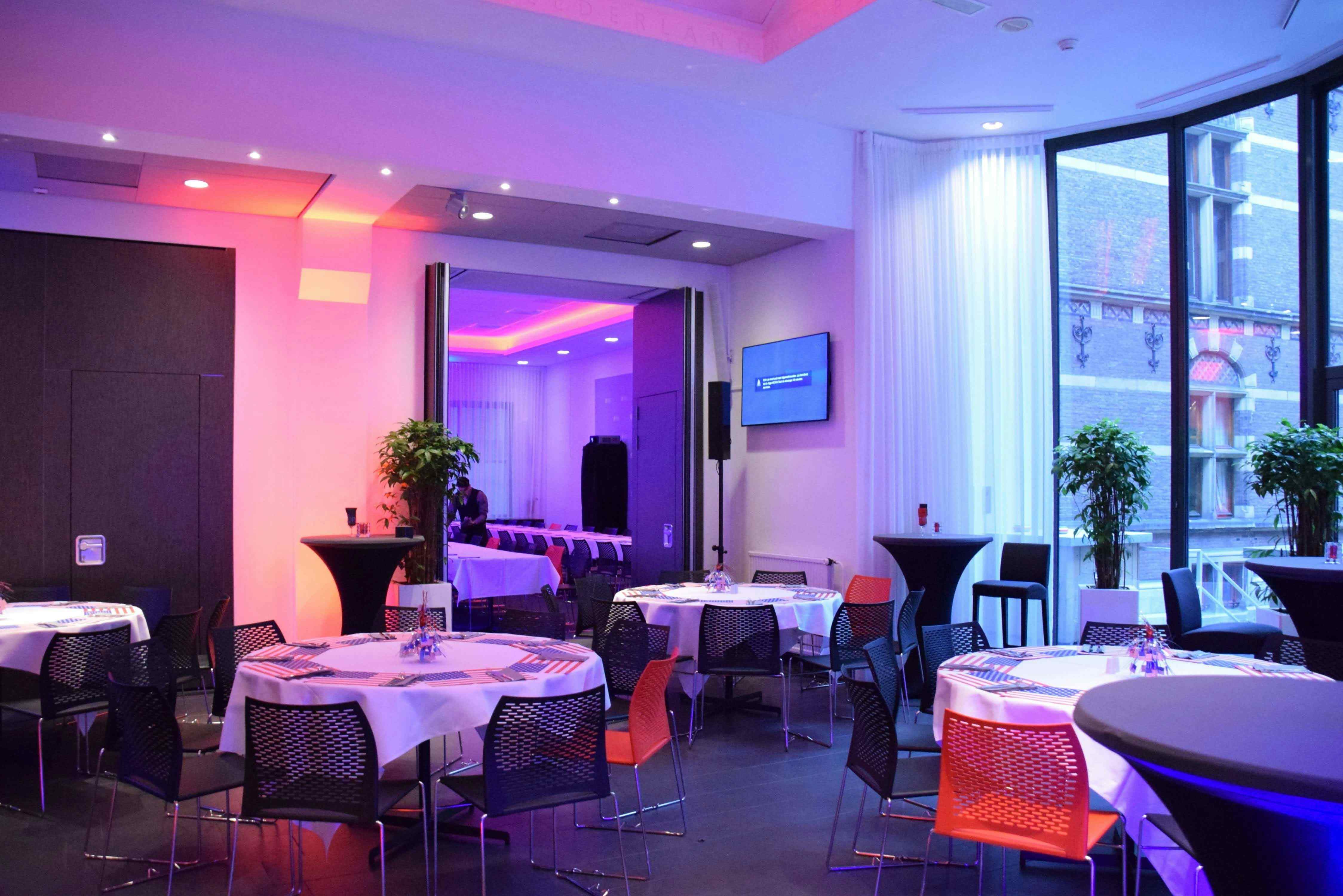 Wandelganger 1 & 2 & Provinciezaal