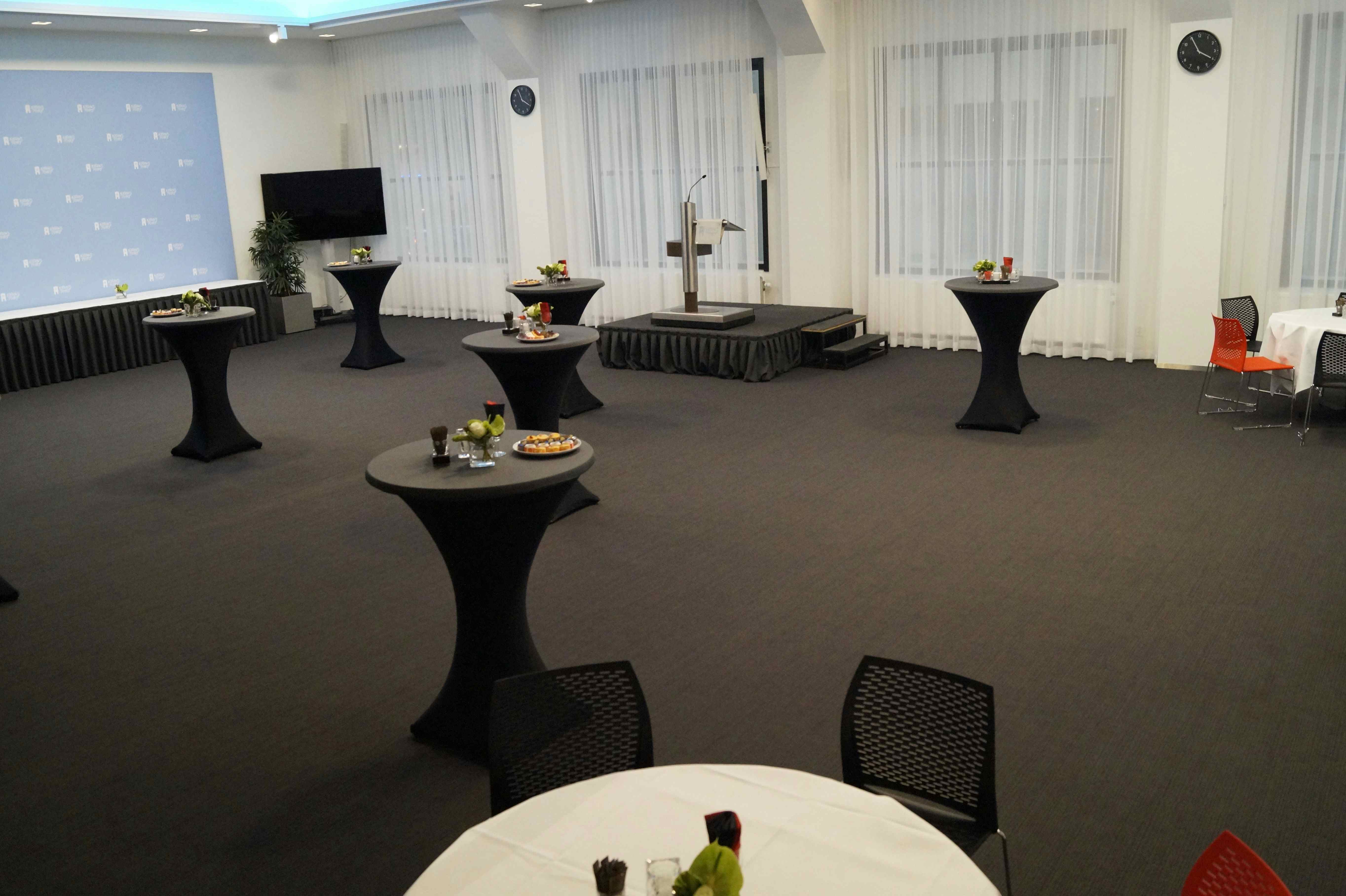 Wandelganger 1 & 2 & Provinciezaal 7