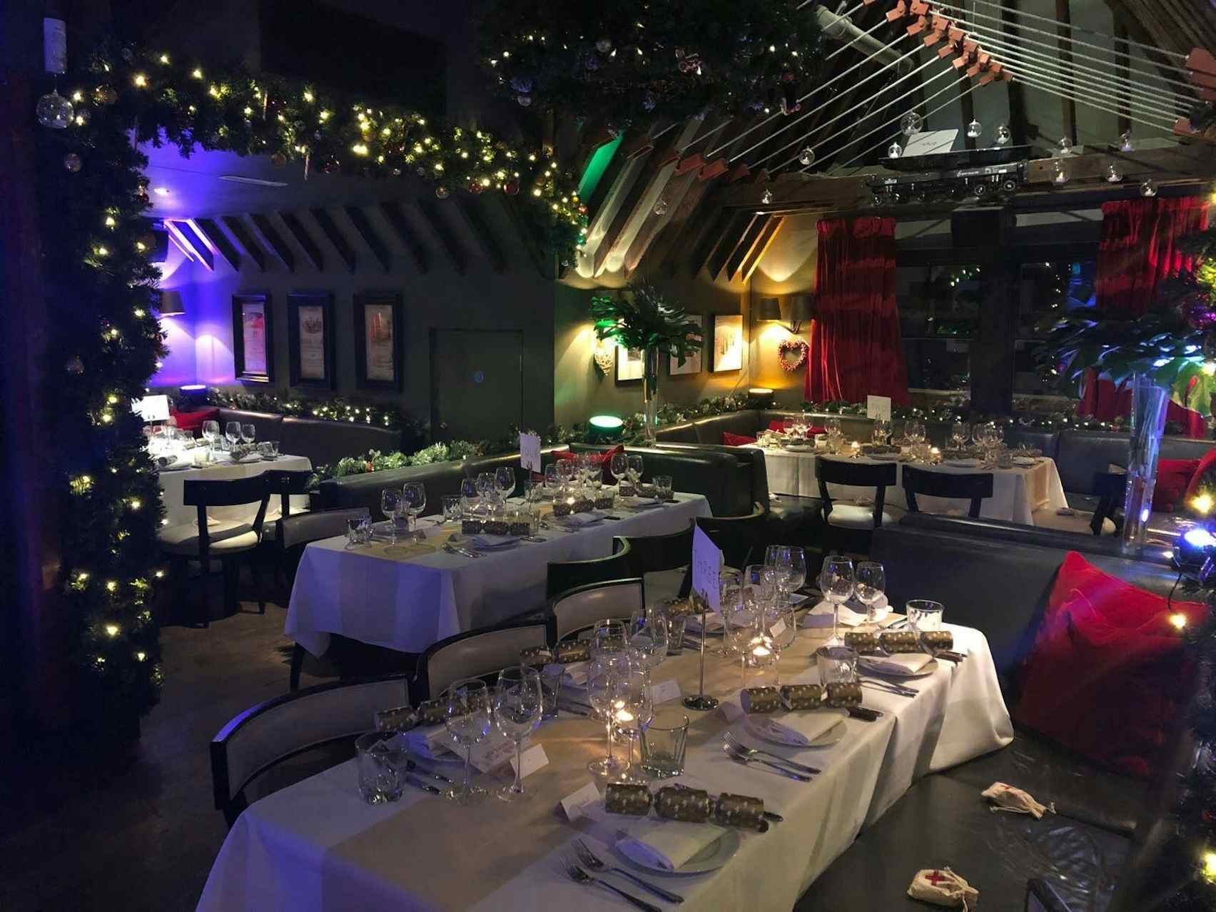 Penthouse Champagne Bar 3