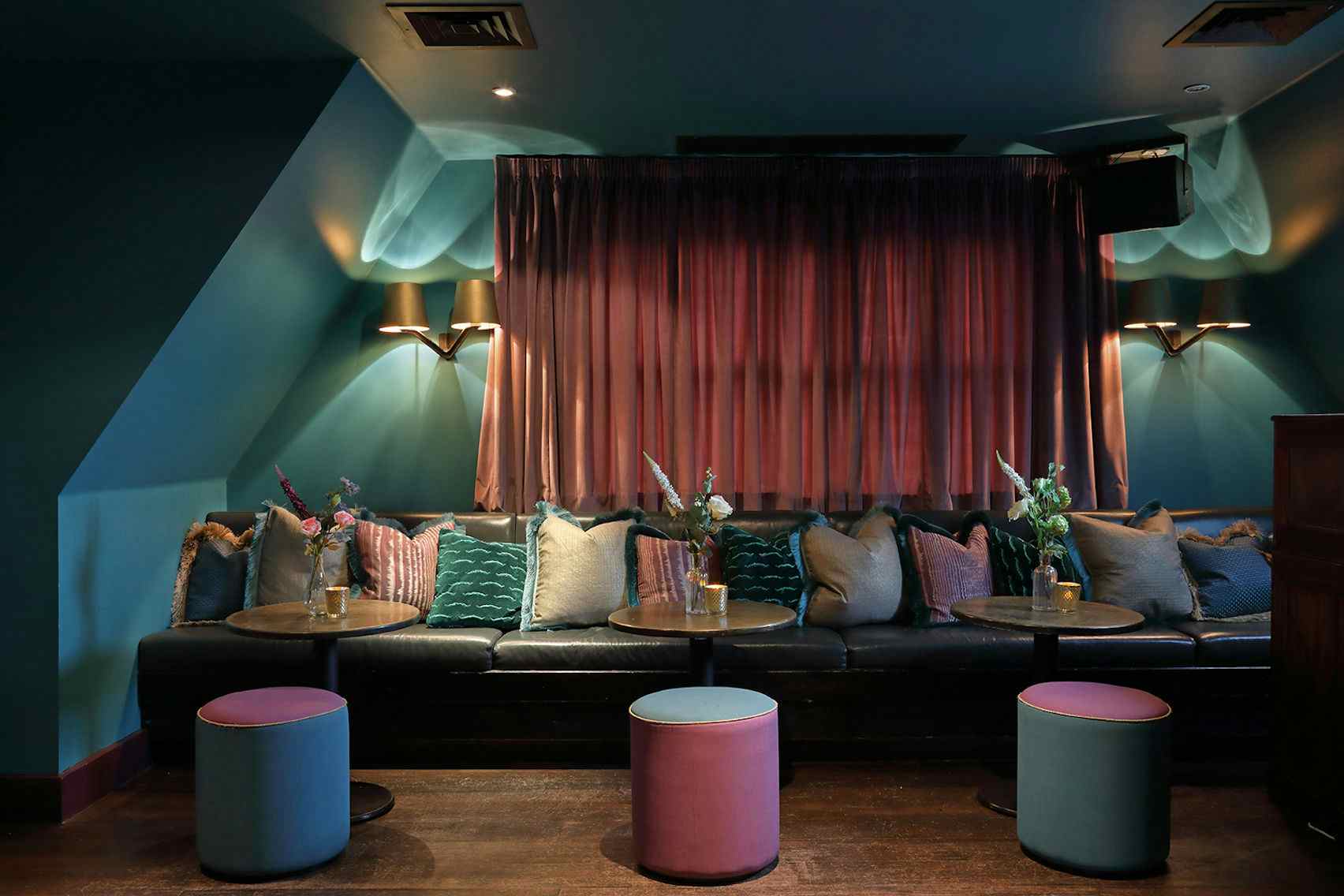 Penthouse Champagne Bar 6