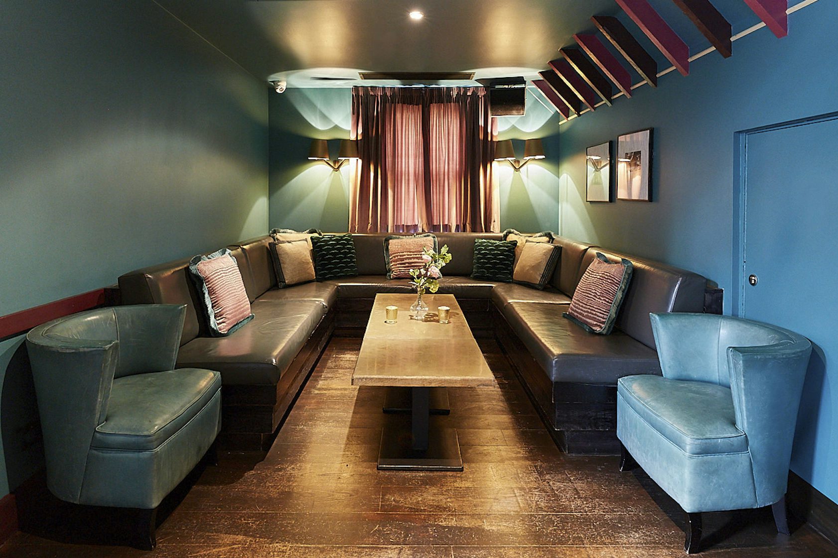 Penthouse Champagne Bar 18