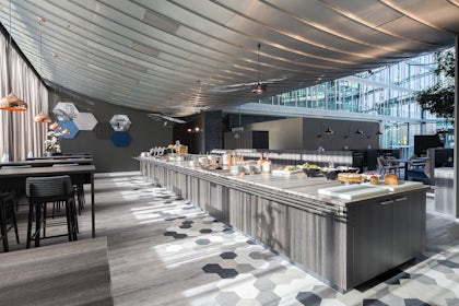 Restaurant 2