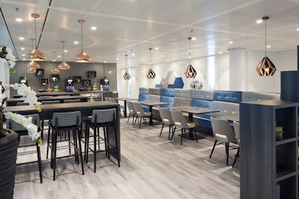 Coffee Lounge 2
