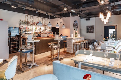 Private Restaurant/Bar 18