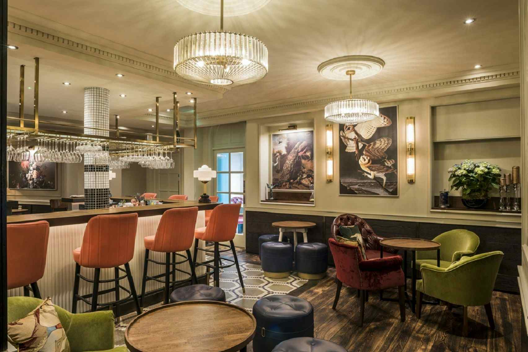 Sloane Place A London Cocktail Bar for Hire HeadBox