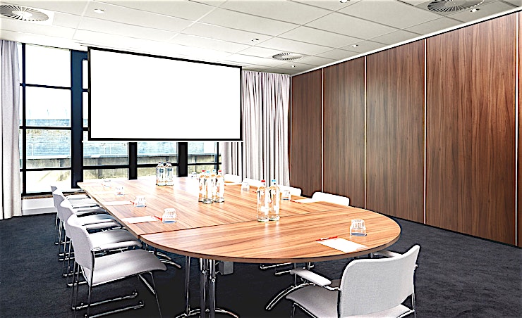 Gerard Dou **Gerard Dou is een flexibele, state-of-the-art vergaderlocatie te huur bij het Corendon Hotel Amsterdam.**
Het Corendon City Hotel Amsterdam is een uniek hotel concept, gevestigd in Amsterdam Nieu