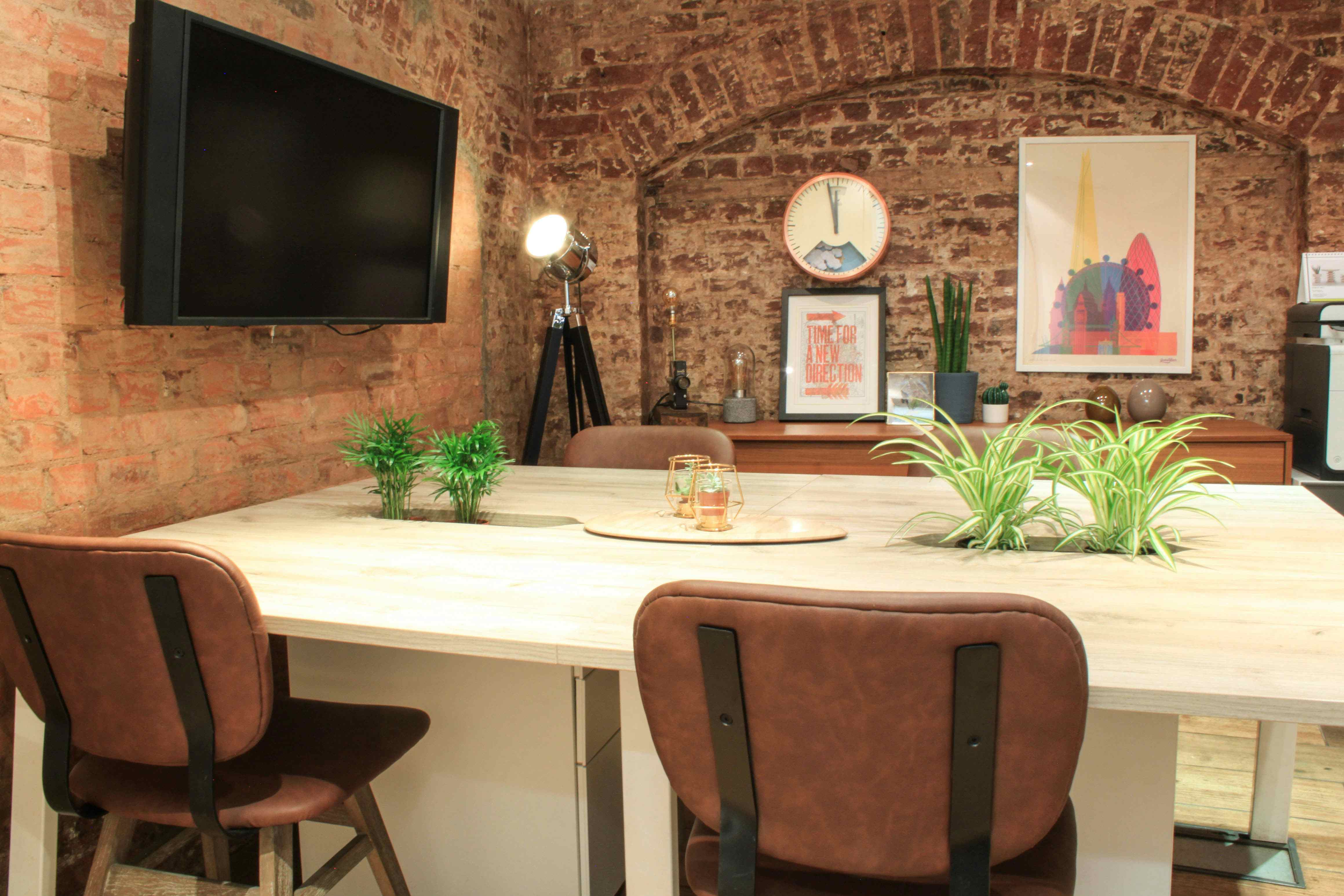 Private Meeting Room 5