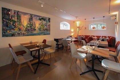 Restaurant 5