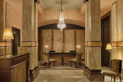 Rotunda 1