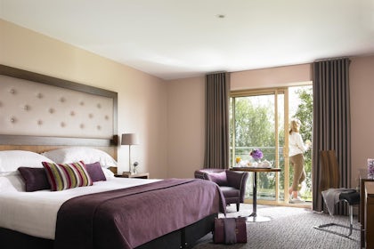 Cedar Suite 3