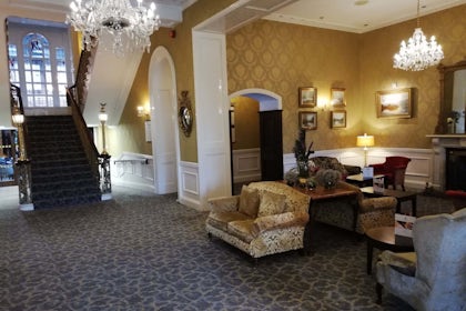 Executive Suite 2