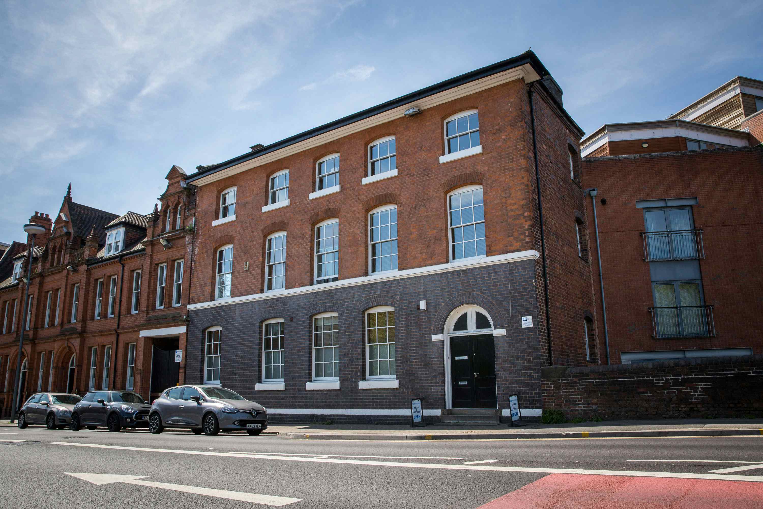 The Wharf Suite II 10