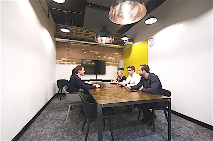 Fare - Canterbury Court **Hire the Fare room at Canterbury Court in the Workspace branch at Kennington Park - for one of the best meeting rooms London has to offer.**
This minimalist meeting space can seat between 8 and