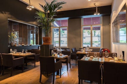 Whole Restaurant 2