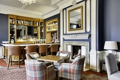 Jameson Bar 4