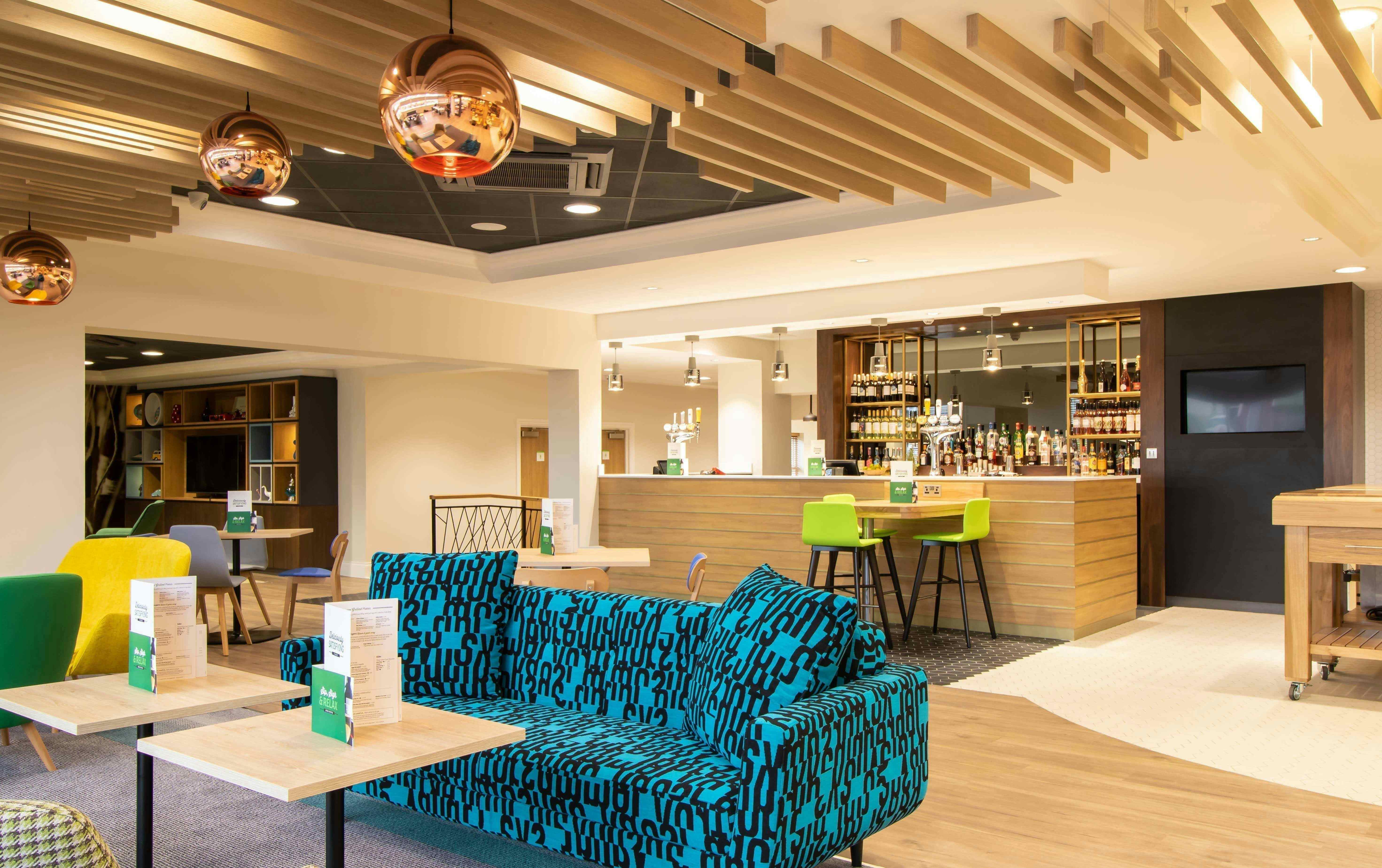 Book Oadby Suite at Holiday Inn Leicester Wigston. A Leicester Venue