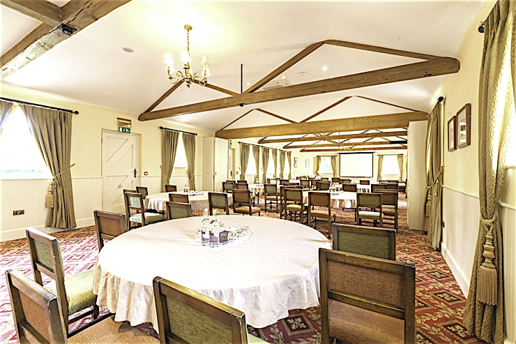 Conference Venue **Book The Luton Hoo Hotel for your next conference.**
Set within 1,065 acres of parklands, Luton Hoo is the quintessential English country house hotel.
The latest development Warren Weir, an