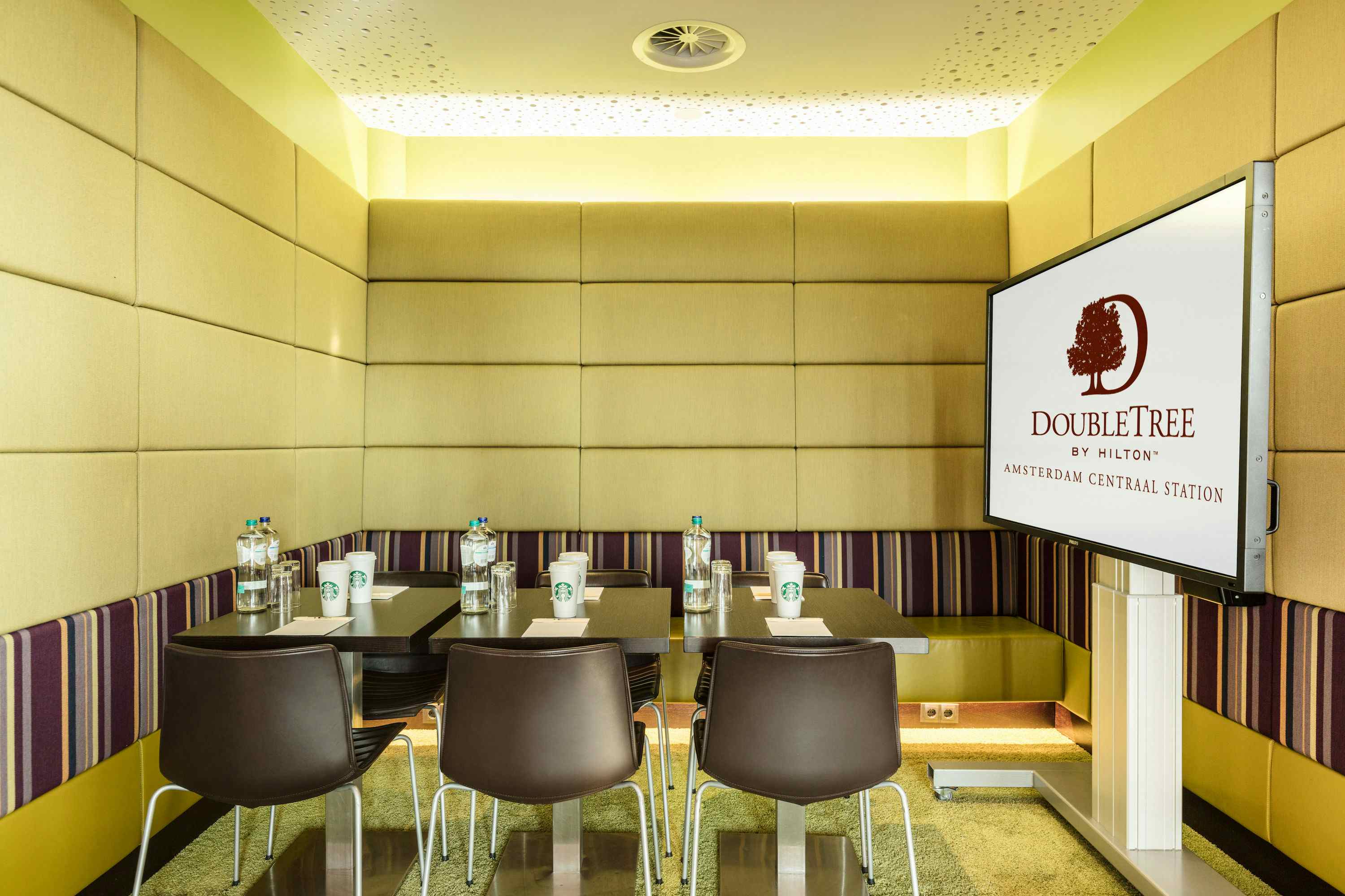 Green Room , DoubleTree by Hilton Amsterdam Centraal Station