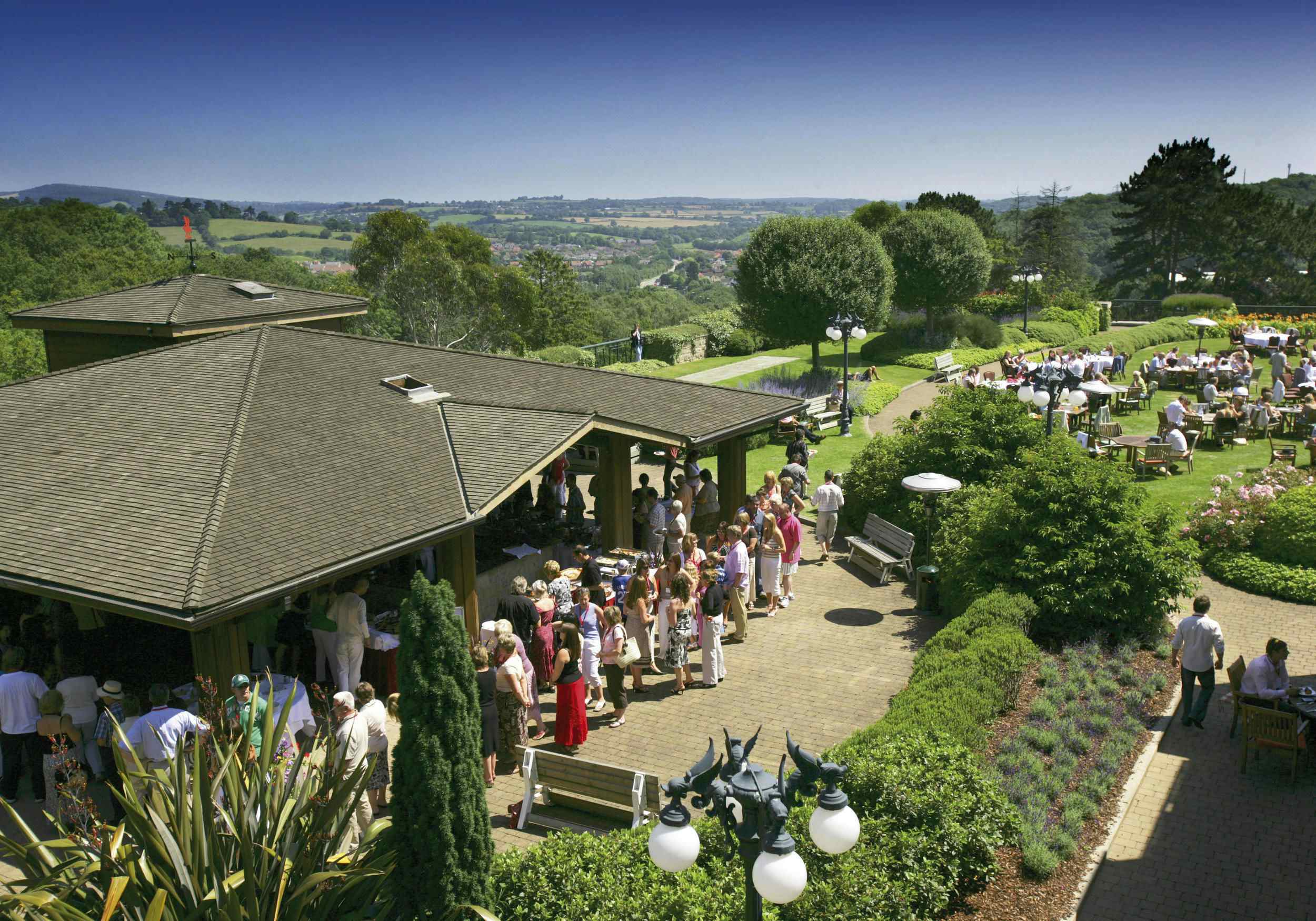 Rooftop Garden and Barbecue Terrace 5