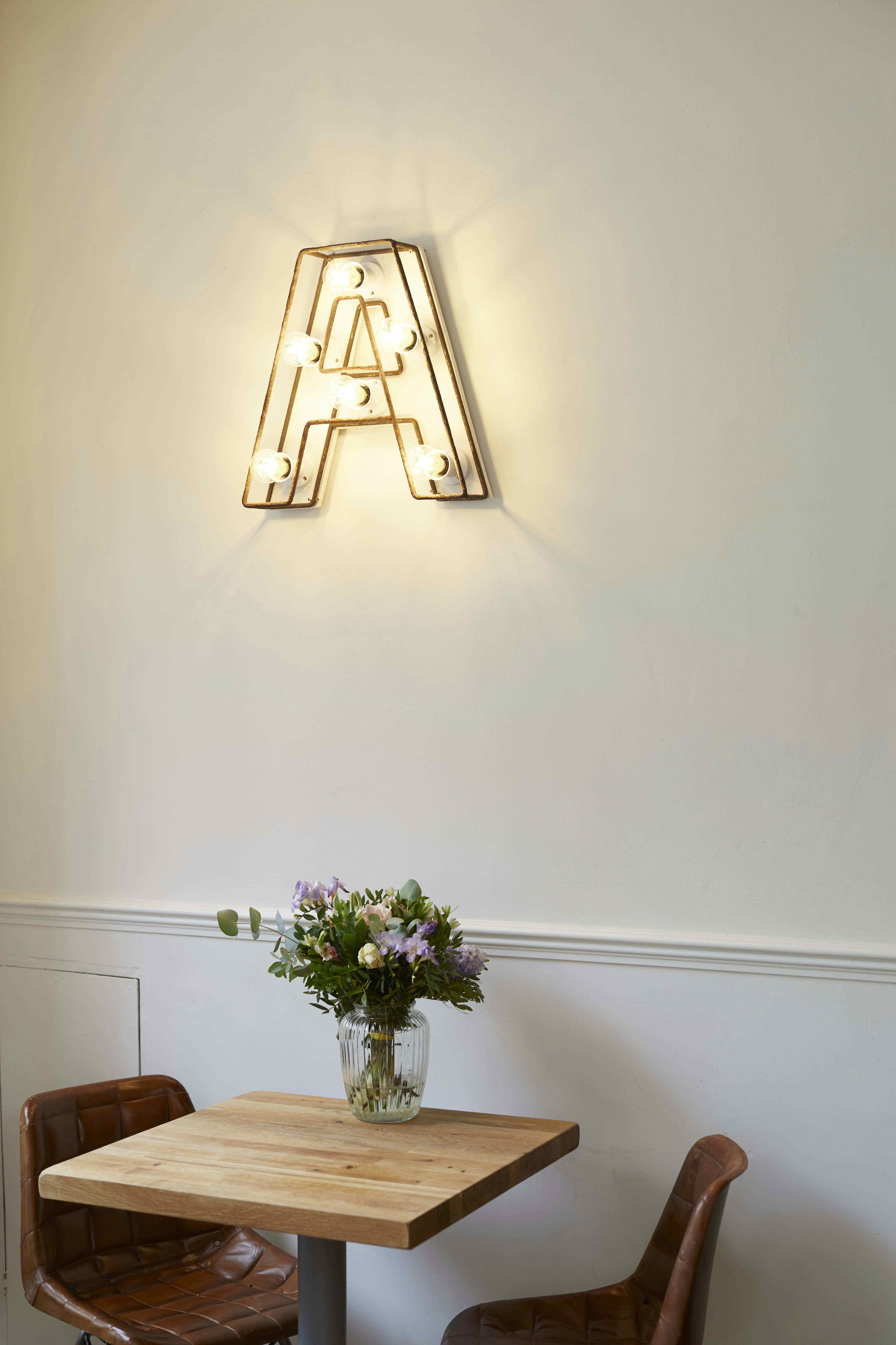 Dining Room and Bar 10