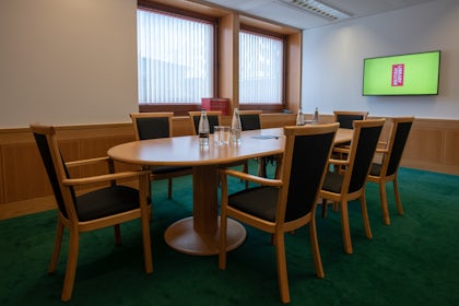 Boardroom Suite 4