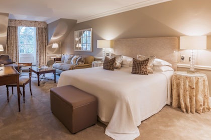 The Wardroom 9