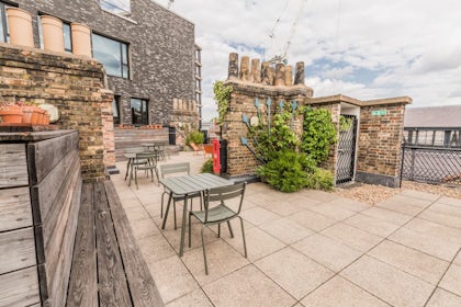 Roof Terrace 13