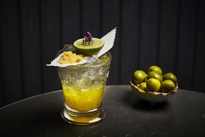 Bar 6