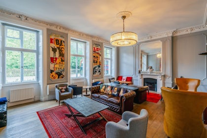 The Lounge 1
