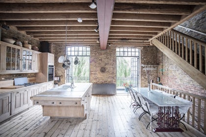 Studio 1