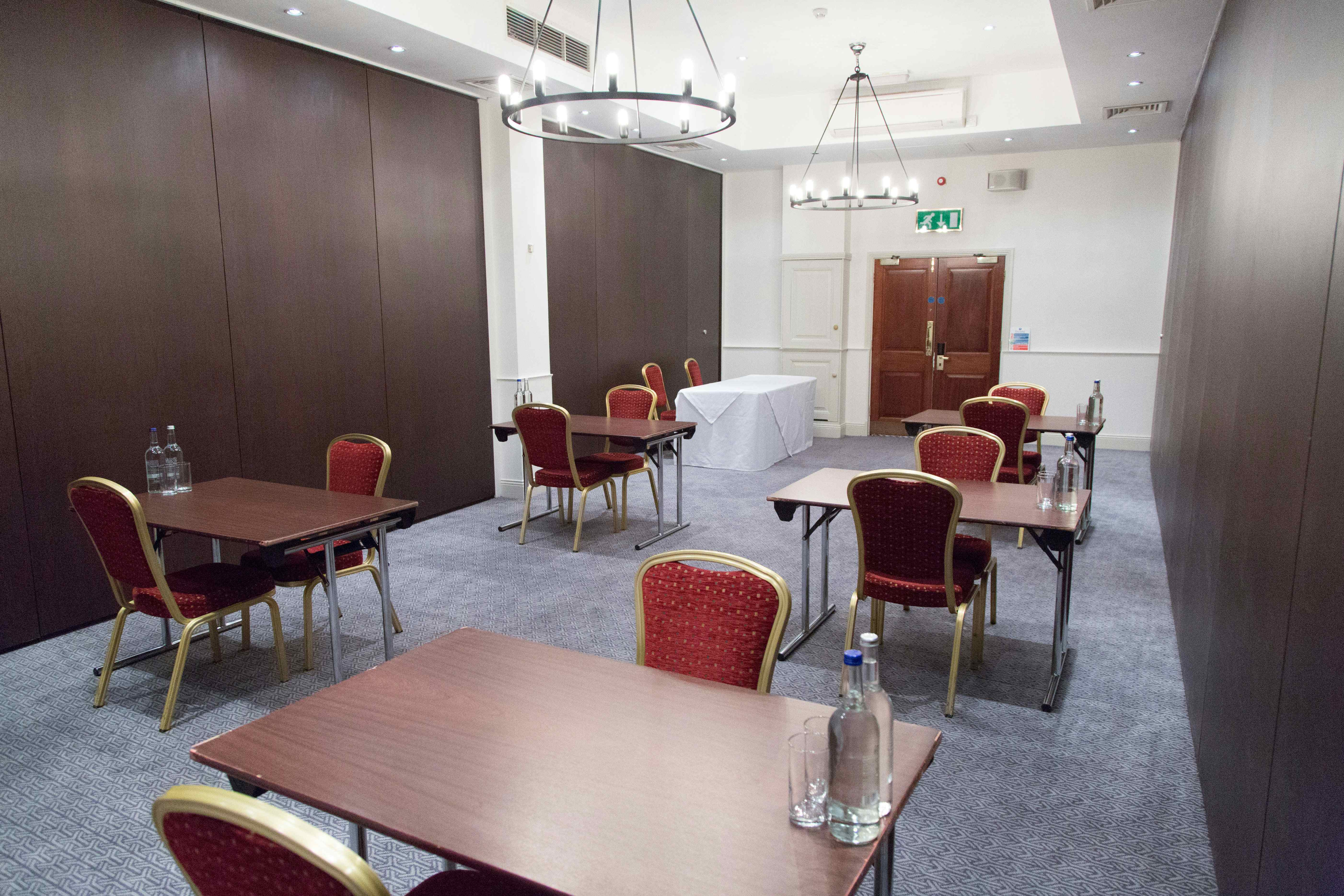 Duchess Suite Small 4